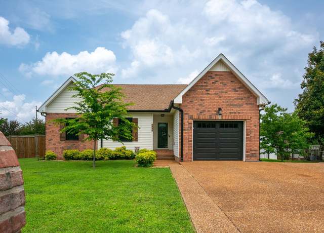 Property at 7646 S Swift Rd, Goodlettsville, TN 37072, 3 beds, 2 baths