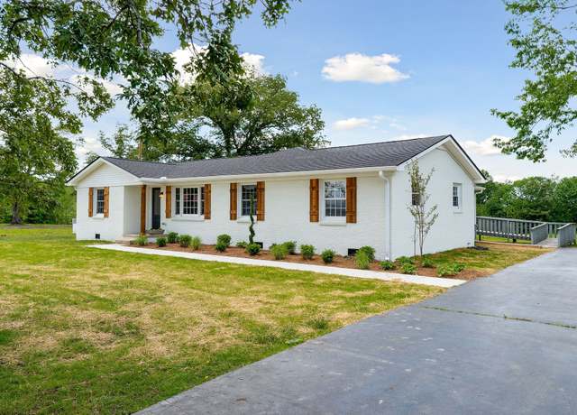 Property at 217 Cripps Ln, Smithville, TN 37166, 3 beds, 2 baths
