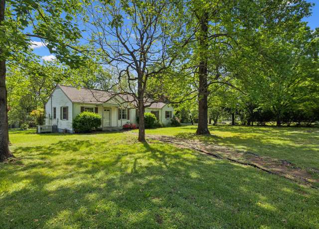 Property at 801 Carlyle Pl, Nashville, TN 37211, 2 beds, 1 bath