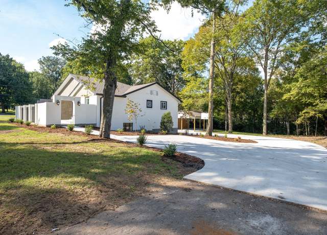 Property at 716 Elysian Fields Rd, Nashville, TN 37204, 4 beds, 4 baths