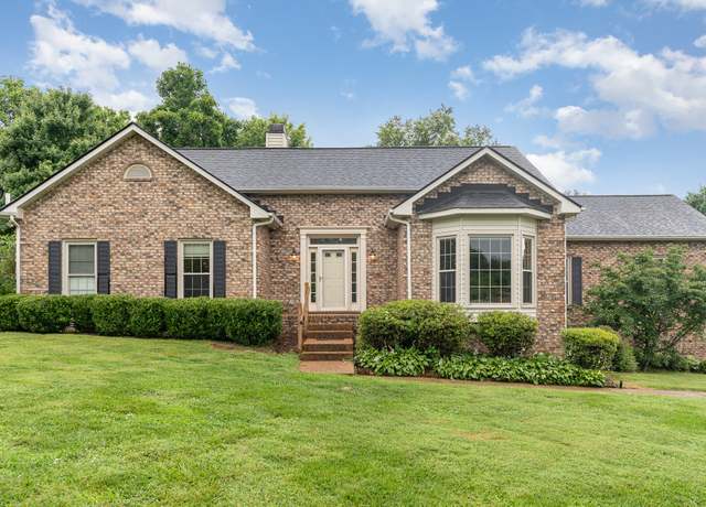 Property at 1401 Dodson Ct, Franklin, TN 37064, 3 beds, 2.5 baths