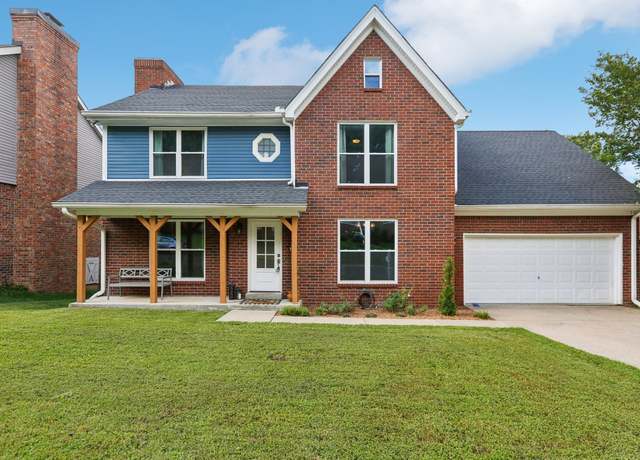Property at 121 La View Rd, Hendersonville, TN 37075, 3 beds, 2.5 baths