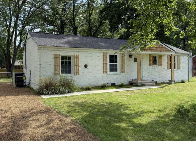 Property at 1802 Gardner Dr, Murfreesboro, TN 37130, 4 beds, 3 baths