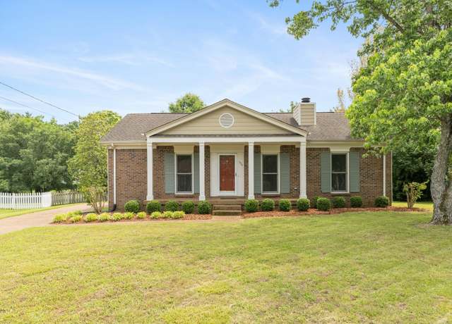 Property at 975 Beech Bend Dr, Nashville, TN 37221, 3 beds, 2 baths