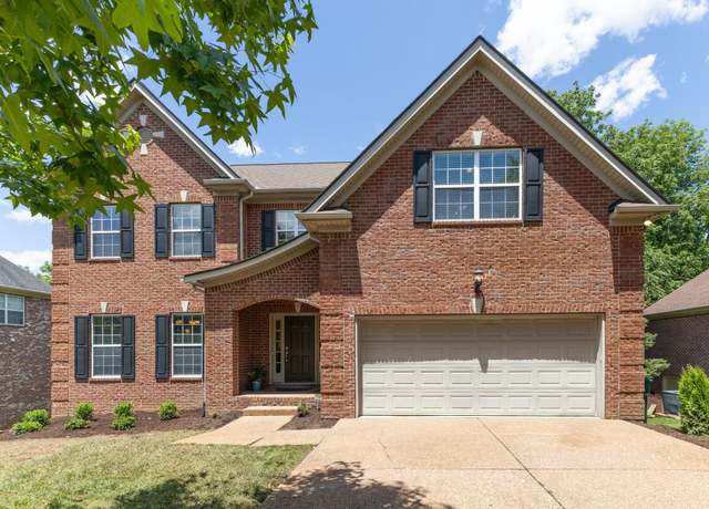 Property at 1558 Red Oak Ln, Brentwood, TN 37027, 4 beds, 3.5 baths