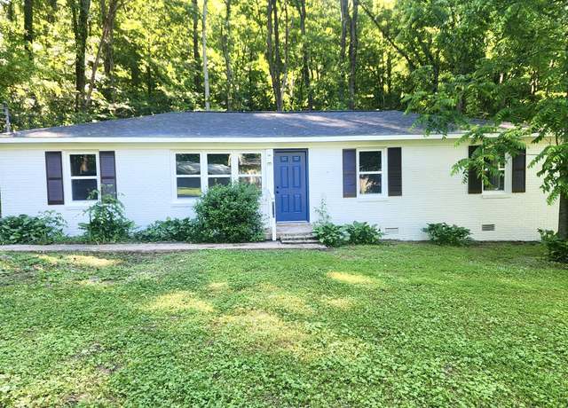 Property at 1818 Crestview Dr, Pulaski, TN 38478, 3 beds, 1 bath
