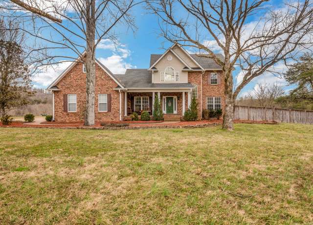 Property at 1802 Wildlife Trl, Kingston Springs, TN 37082, 5 beds, 3 baths