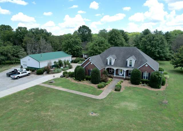 Property at 3351 Shacklett Rd, Murfreesboro, TN 37129, 3 beds, 3 baths