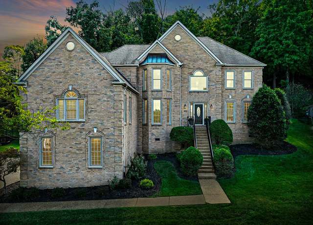 Property at 9442 Foothills Dr, Brentwood, TN 37027, 4 beds, 3.5 baths