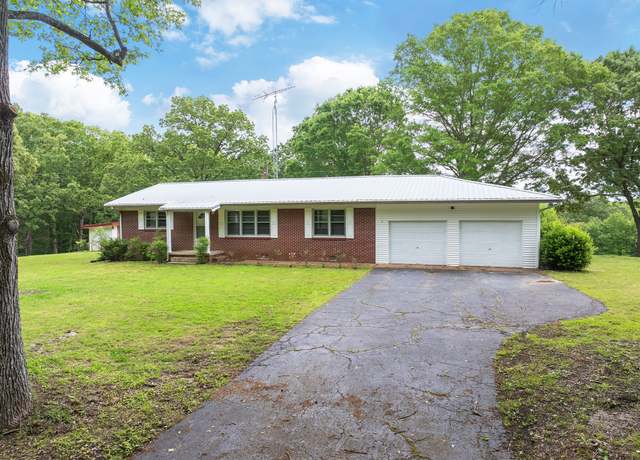 Property at 2855 Pine Knob Rd, Lexington, TN 38351, 3 beds, 1.5 baths