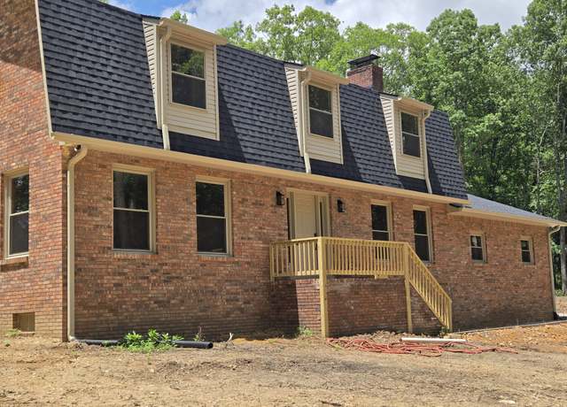 Property at 7 Bush Ct, Waverly, TN 37185, 4 beds, 2.5 baths