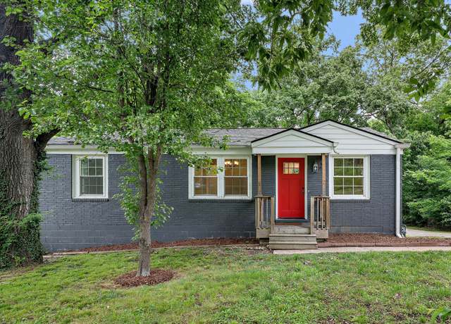 Property at 820 Patricia Dr, Nashville, TN 37217, 2 beds, 2.5 baths