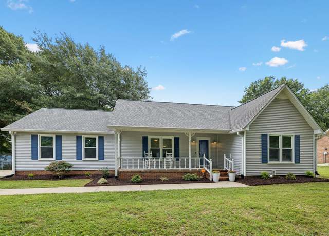 Property at 102 Sundown Dr, Smyrna, TN 37167, 3 beds, 2 baths