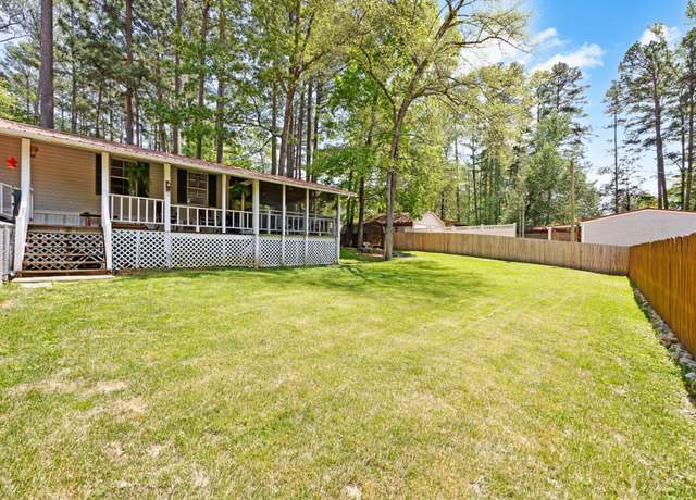 Property at 156 Chuckwood Dr, Springville, TN 38256, 3 beds, 2 baths