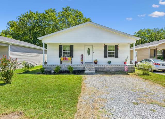 Property at 412A E Hogan St, Tullahoma, TN 37388, 3 beds, 2 baths
