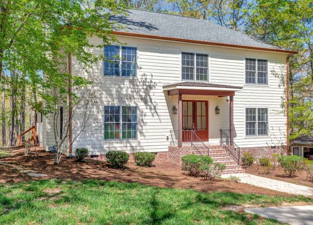 Property at 717 Lakeview St, Estill Springs, TN 37330, 4 beds, 3.5 baths