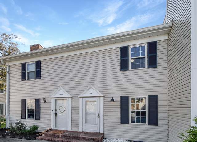 Property at 288 Donna Dr Unit F, Hendersonville, TN 37075, 2 beds, 1.5 baths