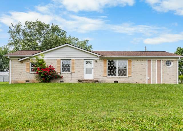 Property at 209 Orchard Rd, Clarksville, TN 37042, 3 beds, 1.5 baths