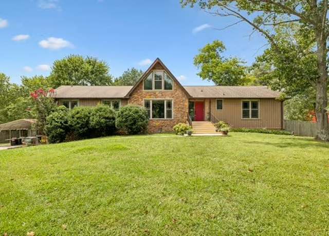 Property at 5904 S New Hope Rd, Hermitage, TN 37076, 4 beds, 3 baths