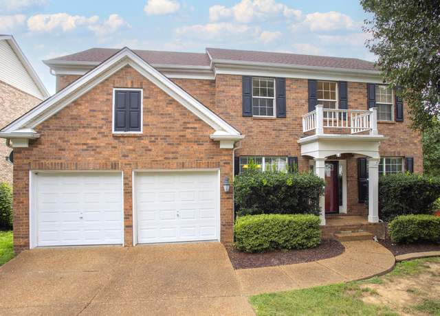 Property at 5741 Sterling Oaks Dr, Brentwood, TN 37027, 4 beds, 2.5 baths