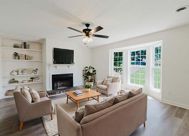 Property at 1110 Cabana Dr, Nashville, TN 37214, 2 beds, 1 bath
