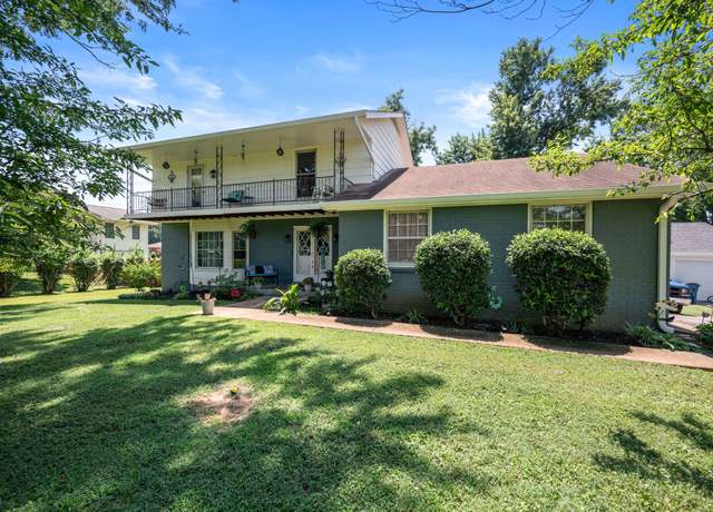 Property at 108 Austin Ave, Smyrna, TN 37167, 5 beds, 3.5 baths