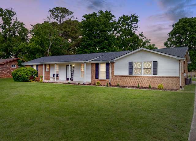 Property at 206 Tyne Blvd, Old Hickory, TN 37138, 3 beds, 2 baths