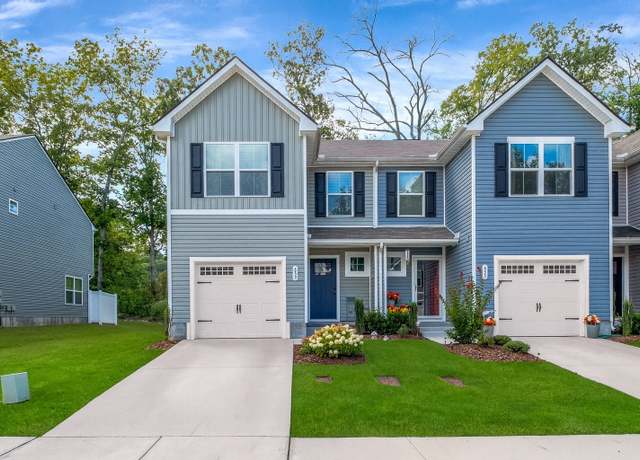 Property at 635 Woodall Ridge Dr, Lebanon, TN 37090, 3 beds, 2.5 baths