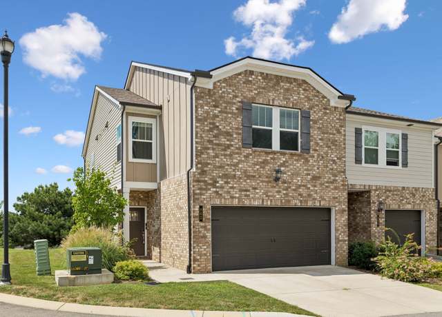 Property at 862 Longleaf Ln, Columbia, TN 38401, 3 beds, 2.5 baths
