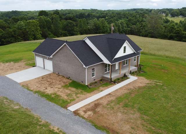 Property at 1452 Purtle Rd, Lafayette, TN 37083, 3 beds, 2 baths