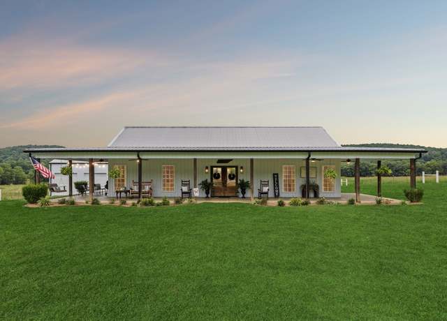 Property at 287 Salem Rd, Hohenwald, TN 38462, 3 beds, 2.5 baths