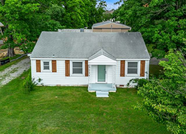 Property at 416 Battle Ave, Franklin, TN 37064, 2 beds, 1.5 baths