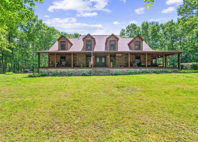 Property at 300 W Richmond Shop Rd, Lebanon, TN 37090, 4 beds, 3.5 baths