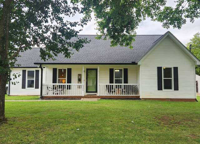 Property at 2306 Centertree Dr, Murfreesboro, TN 37128, 3 beds, 2 baths
