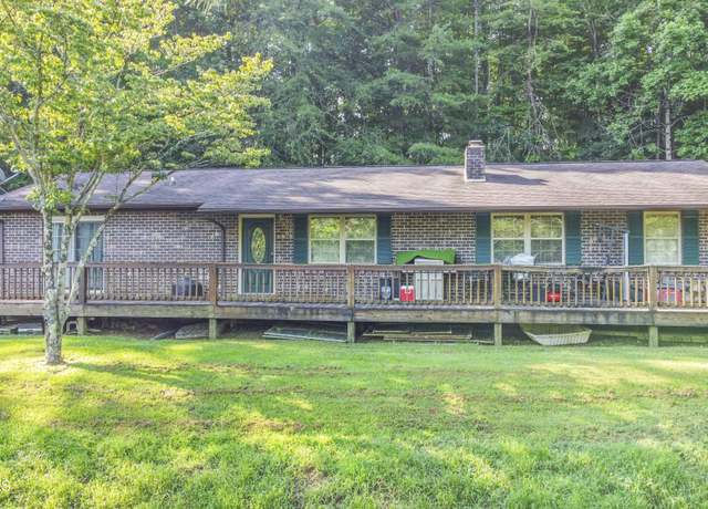 Property at 6430 Get Good Hollow Rd, Loudon, TN 37774, 4 beds, 2.5 baths