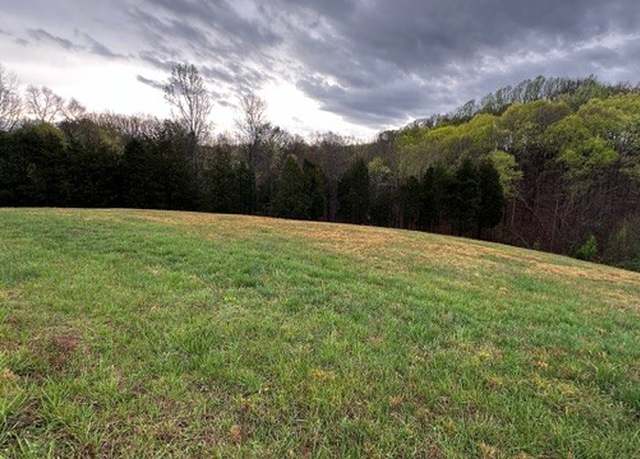 Property at 7 Cardinal Way, Byrdstown, TN 38549