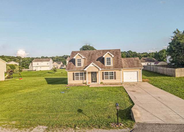 Property at 614 Whitewater Ln, Murfreesboro, TN 37129, 4 beds, 3 baths
