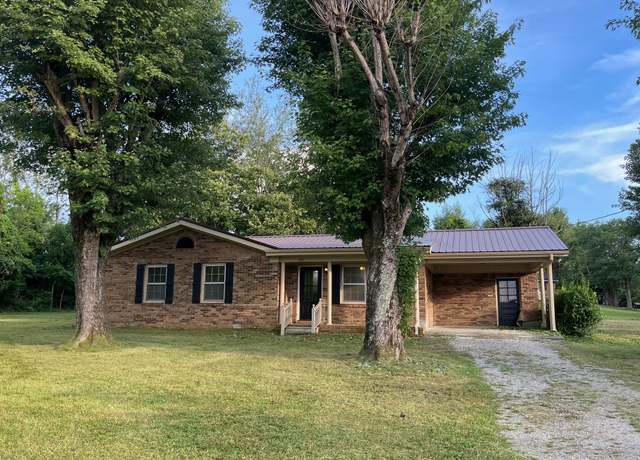 Property at 389 4th Ave N, Cookeville, TN 38506, 3 beds, 2 baths