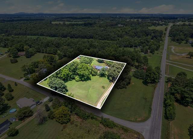 Property at 50 Lawson Mill Rd, Mcminnville, TN 37110, 3 beds, 2 baths