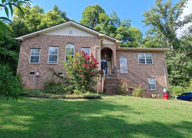 Property at 7670 Charlotte Pike, Nashville, TN 37209, 3 beds, 2 baths