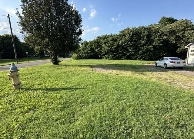 Property at 305 Coles Ferry Pike, Lebanon, TN 37087