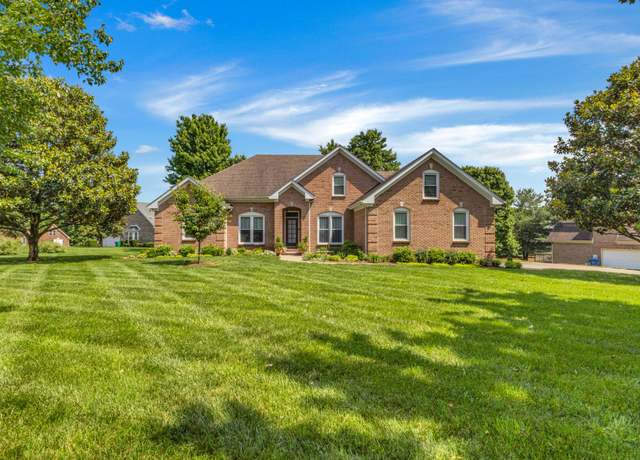 Property at 4261 Trenton Rd, Clarksville, TN 37040, 3 beds, 2 baths