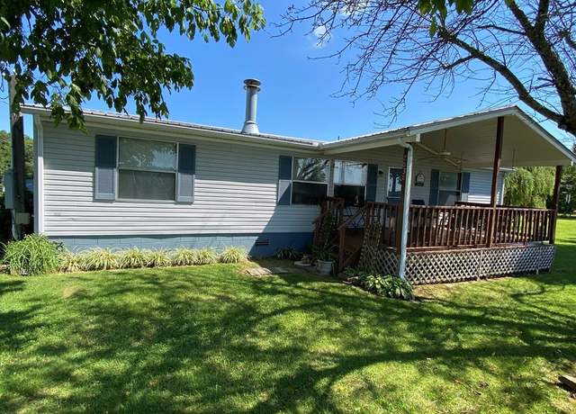 Property at 2030 Sandy Rd, Wilder, TN 38589, 3 beds, 2 baths