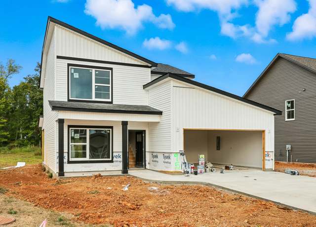 Property at 556 Ayden Ln, Clarksville, TN 37042, 3 beds, 2.5 baths
