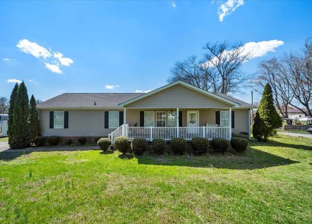 Property at 212 Harsh Ln, Castalian Springs, TN 37031, 3 beds, 2 baths