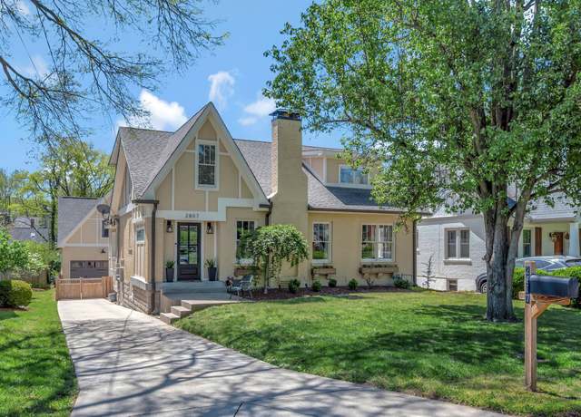 Property at 2807 W Linden Ave, Nashville, TN 37212, 5 beds, 3.5 baths