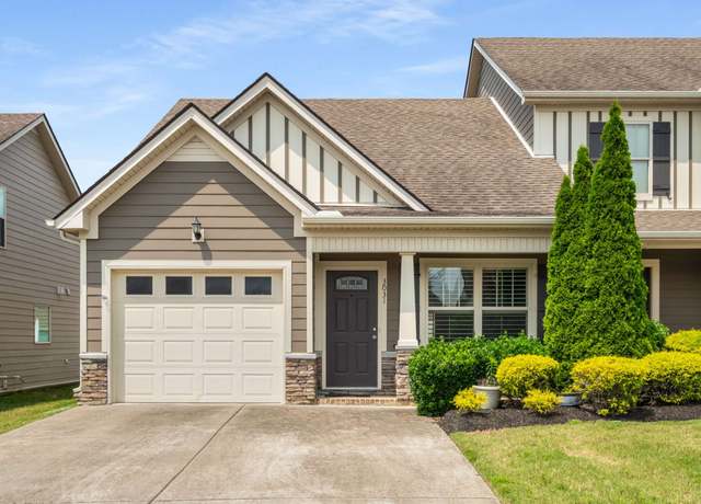 Property at 3031 Joseph Dr, Spring Hill, TN 37174, 2 beds, 2.5 baths