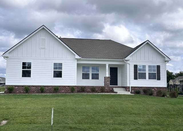 Property at 702 Larry Cir, Mount Pleasant, TN 38474, 3 beds, 2 baths