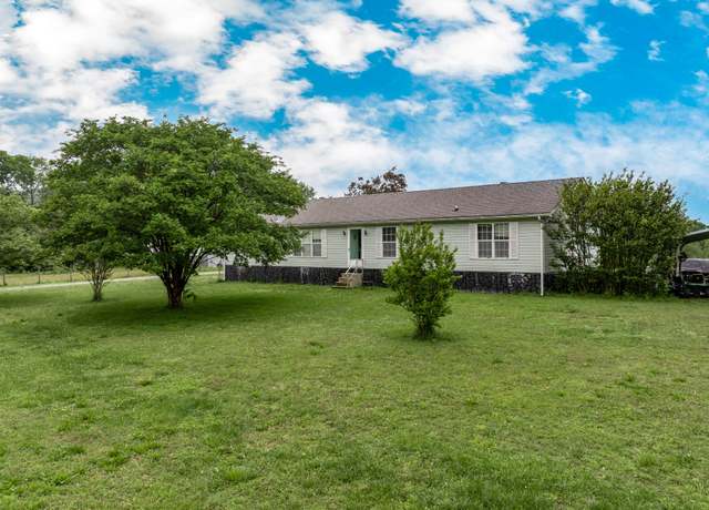 Property at 4870 Haley Ln, Columbia, TN 38401, 3 beds, 2 baths