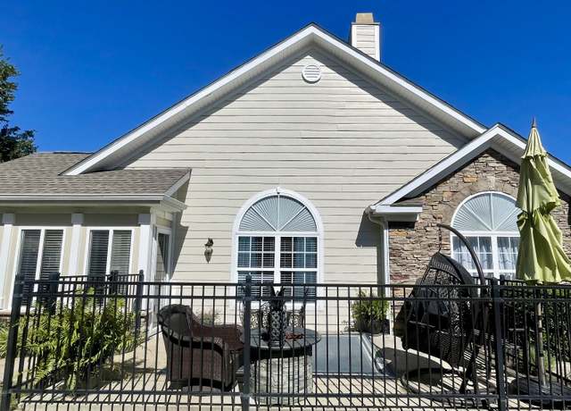 Property at 825 Browns Ln #1203, Gallatin, TN 37066, 3 beds, 2 baths